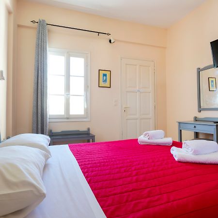 Vanas Apartments Spetses Town Exterior photo