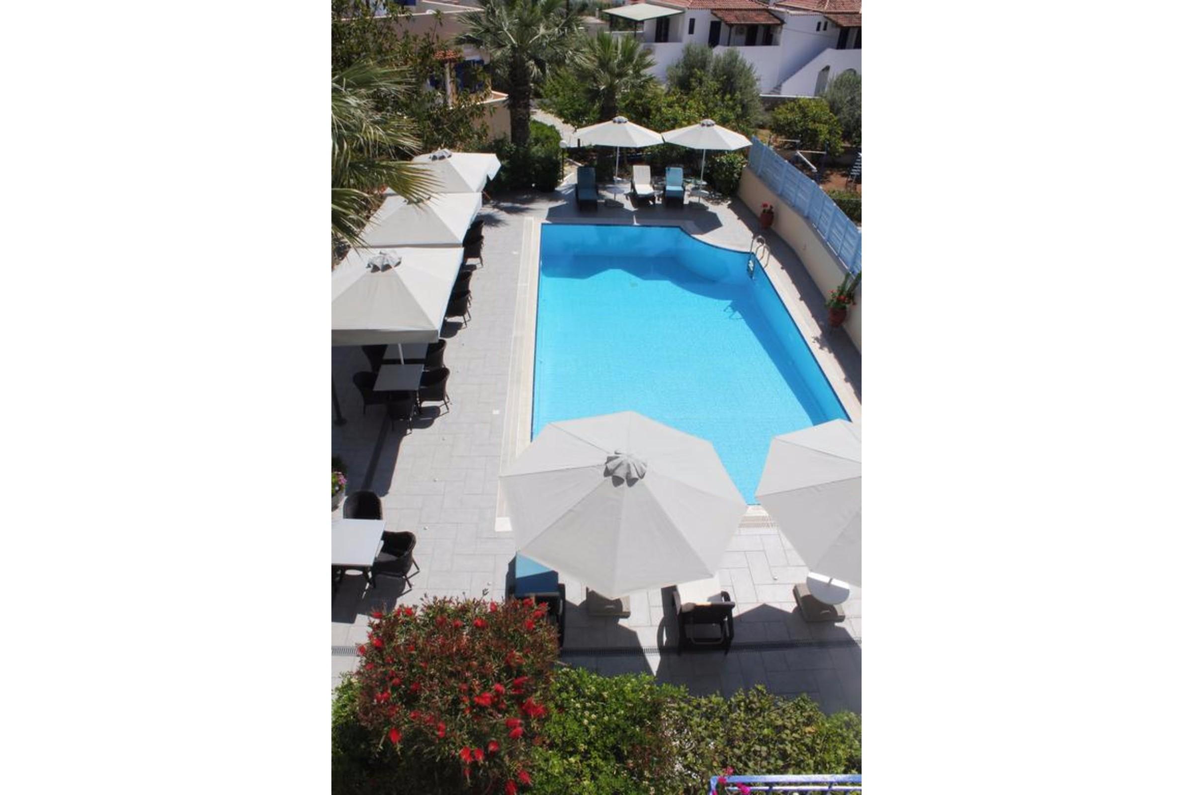 Vanas Apartments Spetses Town Exterior photo