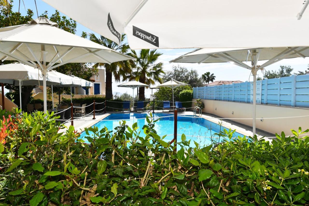Vanas Apartments Spetses Town Exterior photo